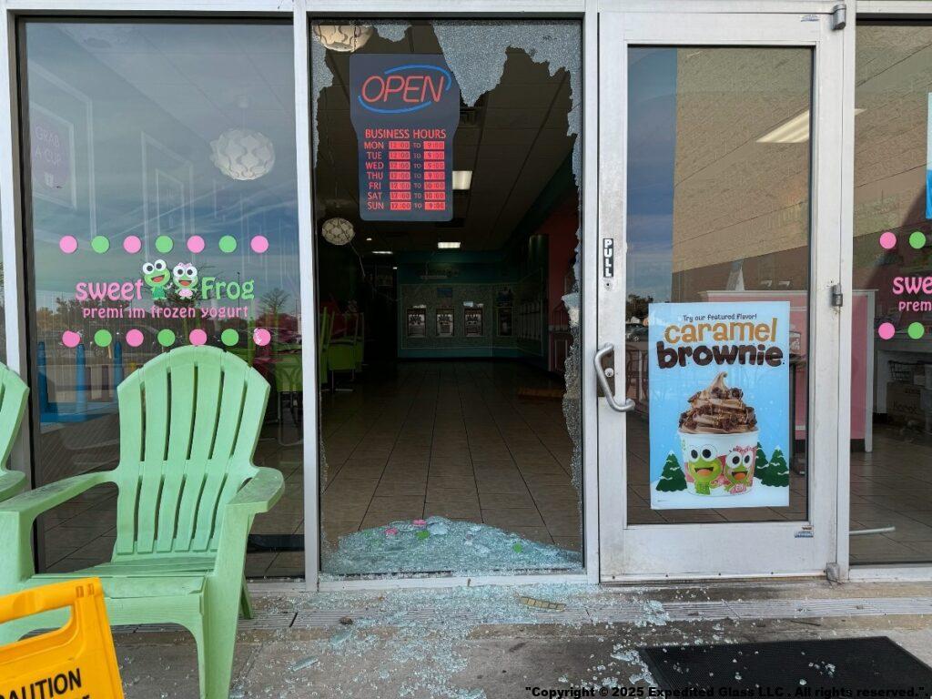 Window Glass Replacement Fort Washington MD Break In Burglary Incident Emergency Commercial Storefront Business Residential Home Bedroom Fort Washington MD Zip Codes Zip Code 20744 | Zip Code 20749. Fort Washington MD Window Glass Replacement Near By Serving cities Accokeek ,MD | Alexandria ,VA | Andrews Air Force Base ,MD | Annandale ,VA | Arlington ,VA | Bladensburg ,MD | Brandywine ,MD | Brentwood ,MD | Bryans Road ,MD | Cheltenham ,MD | Clinton ,MD | District Heights ,MD | Falls Church ,VA | Fort Belvoir ,VA | Hyattsville ,MD | Lorton ,VA | Merrifield ,VA | Mount Rainier ,MD | Mount Vernon ,VA | Naval Anacost Annex ,DC | Newington ,VA | Occoquan ,VA | Oxon Hill ,MD | Springfield ,VA | Suitland ,MD | Temple Hills ,MD | Upper Marlboro ,MD | Waldorf ,MD | Washington ,DC | Washington Navy Yard ,DC White Plains ,MD.