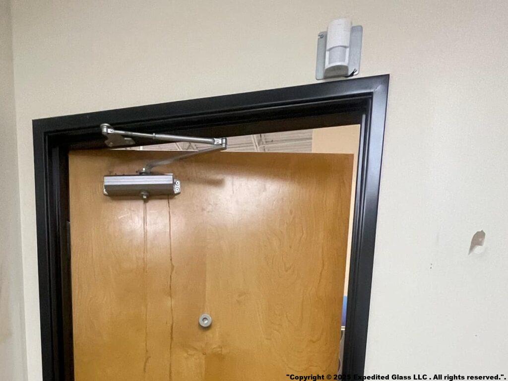 Commercial Door Repair Centreville 24/7 Same Day Aluminum Glass Storefront Replacement Break in Emergency Closer Pivot Hinge Panic Exit Lock
Centreville VA Commercial Door Repair Zip Codes
Zip Code 20120 | Zip Code 20121 | Zip Code 20151