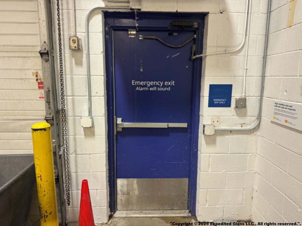 Commercial Door Company Chantilly VA 24/7 Emergency Storefront Repair Replacement Pivot Hinge Closer Panic Bar Lock Glass Board Up Metal ExitService-Specific Keywords
Commercial door installationCommercial door repairStorefront glass door replacementEmergency board-up servicesSliding glass door repairAutomatic door installationFire-rated door replacement